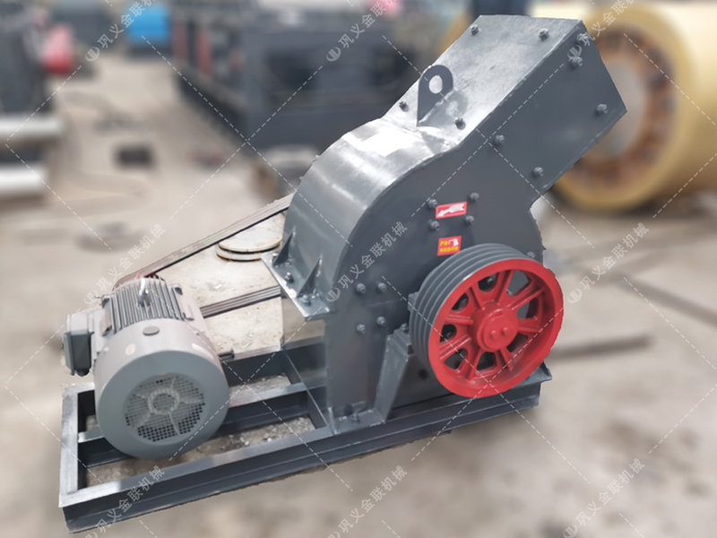 PC200x300小型錘式破碎機發(fā)貨圖片_發(fā)往河北唐山_粉碎化肥 PC200x300小型錘式破碎機發(fā)貨圖片_發(fā)往河北唐山_粉碎化肥