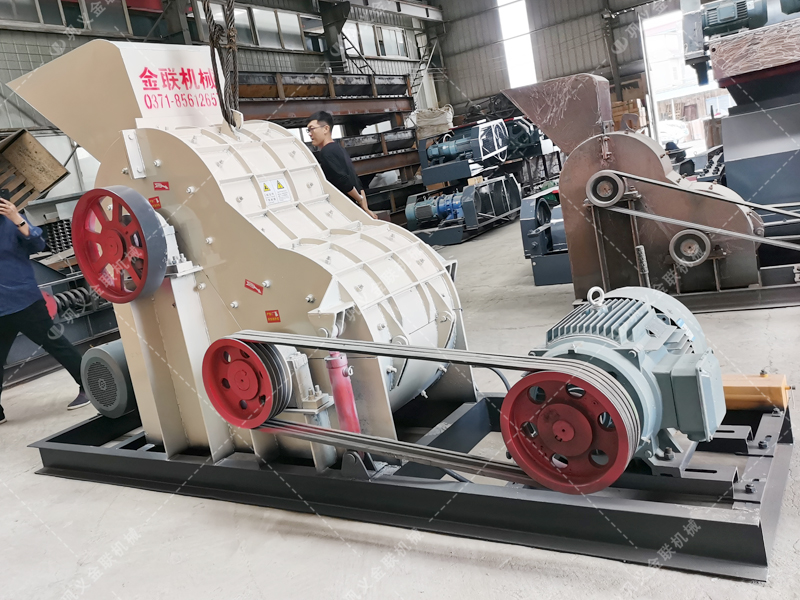 SCF800X800中型雙級粉碎機發貨圖片_發往云南楚雄_磚廠粉碎頁巖和土 SCF800X800中型雙級粉碎機發貨圖片_發往云南楚雄_磚廠粉碎頁巖和土