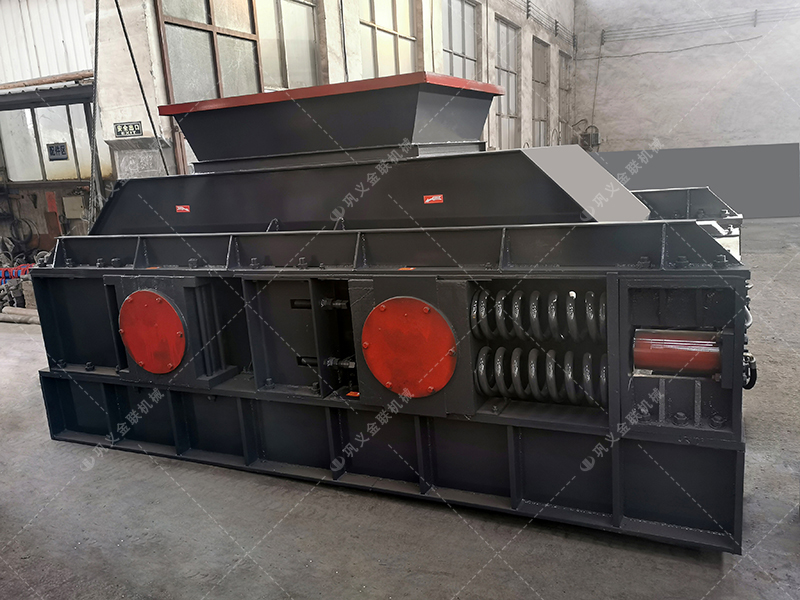 2PG1508大型對輥破碎機發(fā)貨圖片_發(fā)往廣東清遠_破碎石英砂 2PG1508大型對輥破碎機發(fā)貨圖片_發(fā)往廣東清遠_破碎石英砂