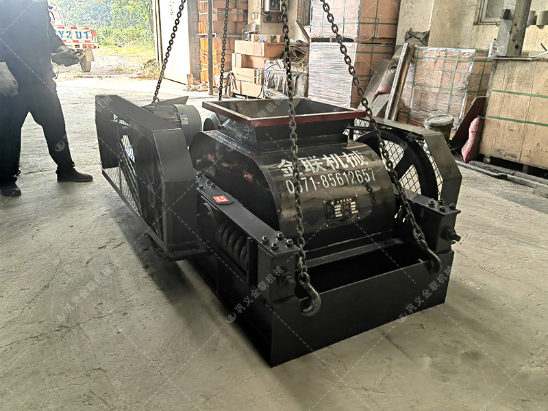 2pgc450*500雙齒輥破碎機發貨圖片_發往內蒙古赤峰_破碎煤 2pgc450*500雙齒輥破碎機發貨圖片_發往內蒙古赤峰_破碎煤