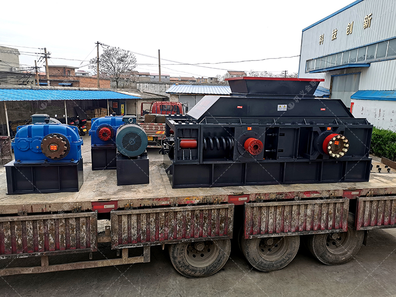 對輥制砂機從破碎到成品砂的生產過程是什么樣的？