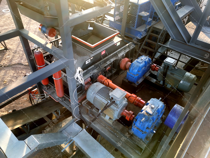 對輥破碎機的出料粒度能穩定控制在 5mm 以下嗎?調節秘籍在此! 對輥破碎機的出料粒度能穩定控制在 5mm 以下嗎?調節秘籍在此!