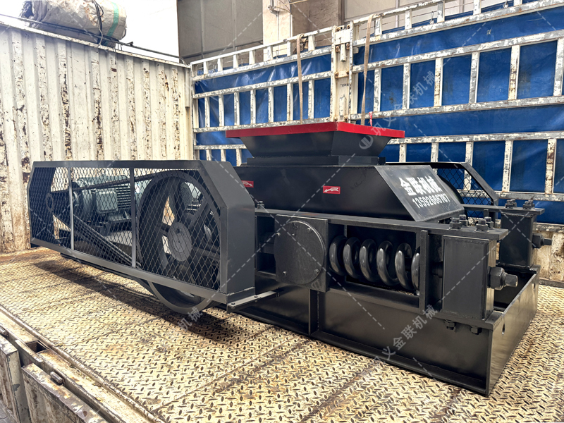 看雙齒輥破碎機如何將原料 “變廢為寶”，鑄就高利潤顆粒塊